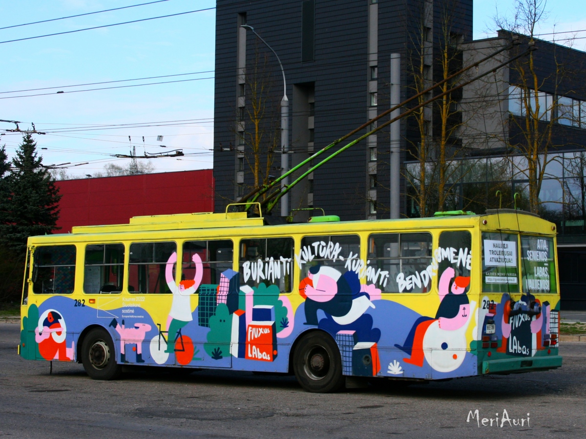 Каунас, Škoda 14Tr02/6 № 282