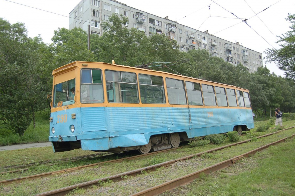 Владивосток, 71-605А № 290