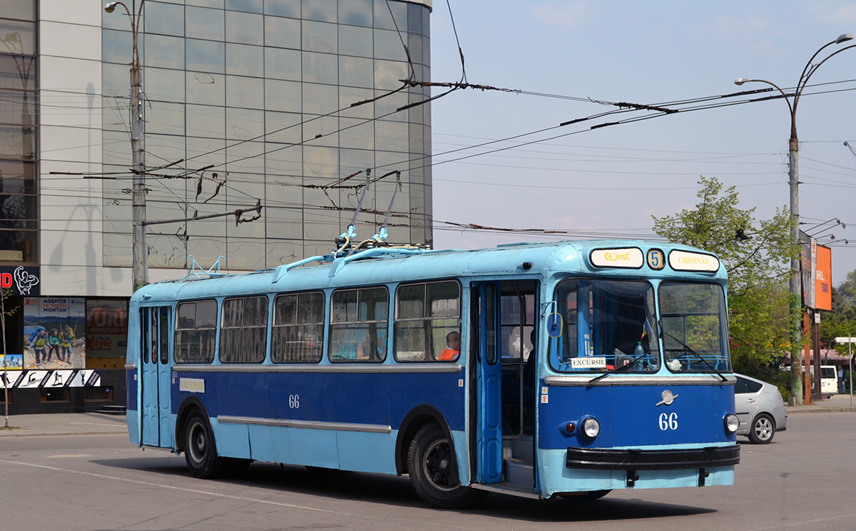 Кишинёв, ЗиУ-5Д № 66