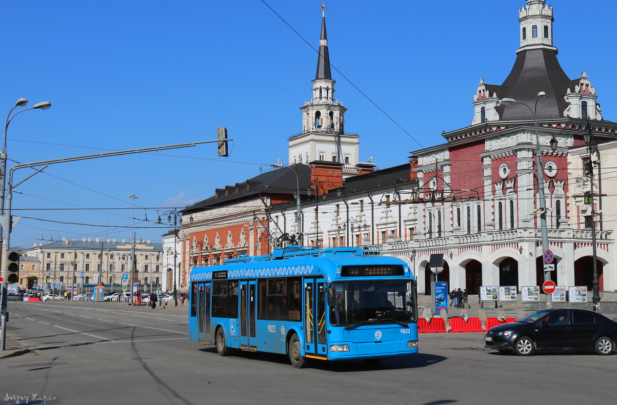 Москва, БКМ 321 № 9823