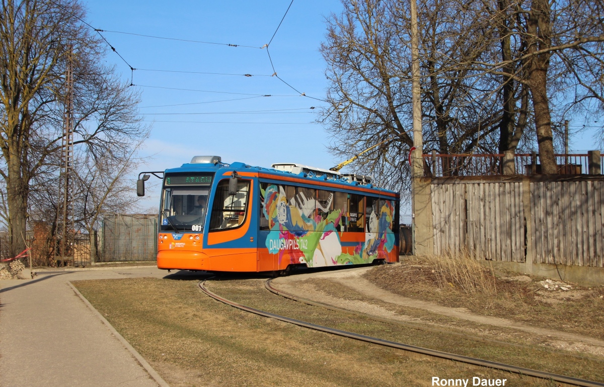 Даугавпилс, 71-623-02 № 001