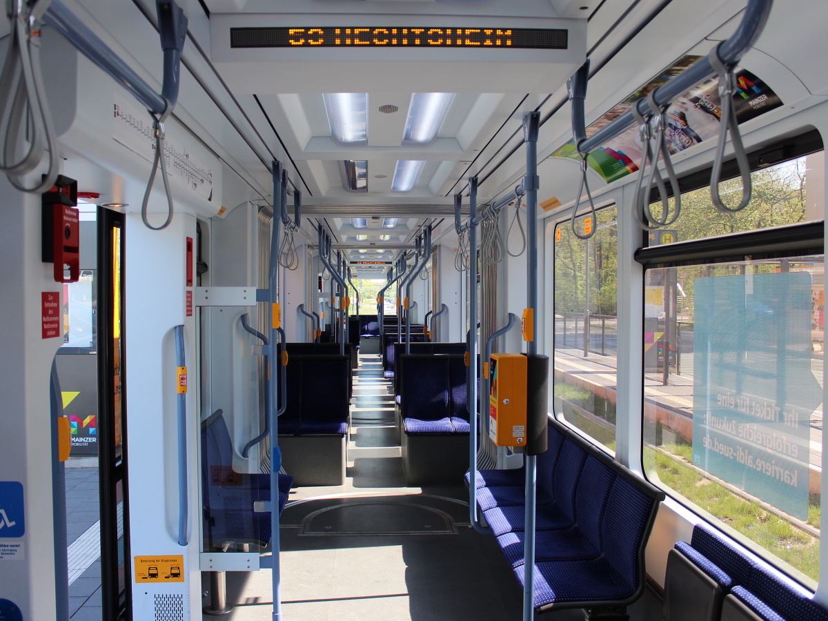 Майнц, Stadler Variobahn № 223