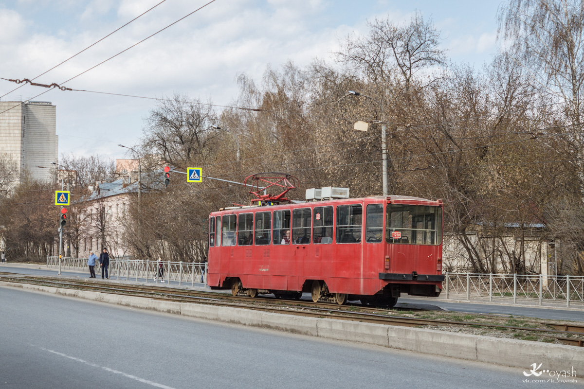 Казань, 71-402 № 1230