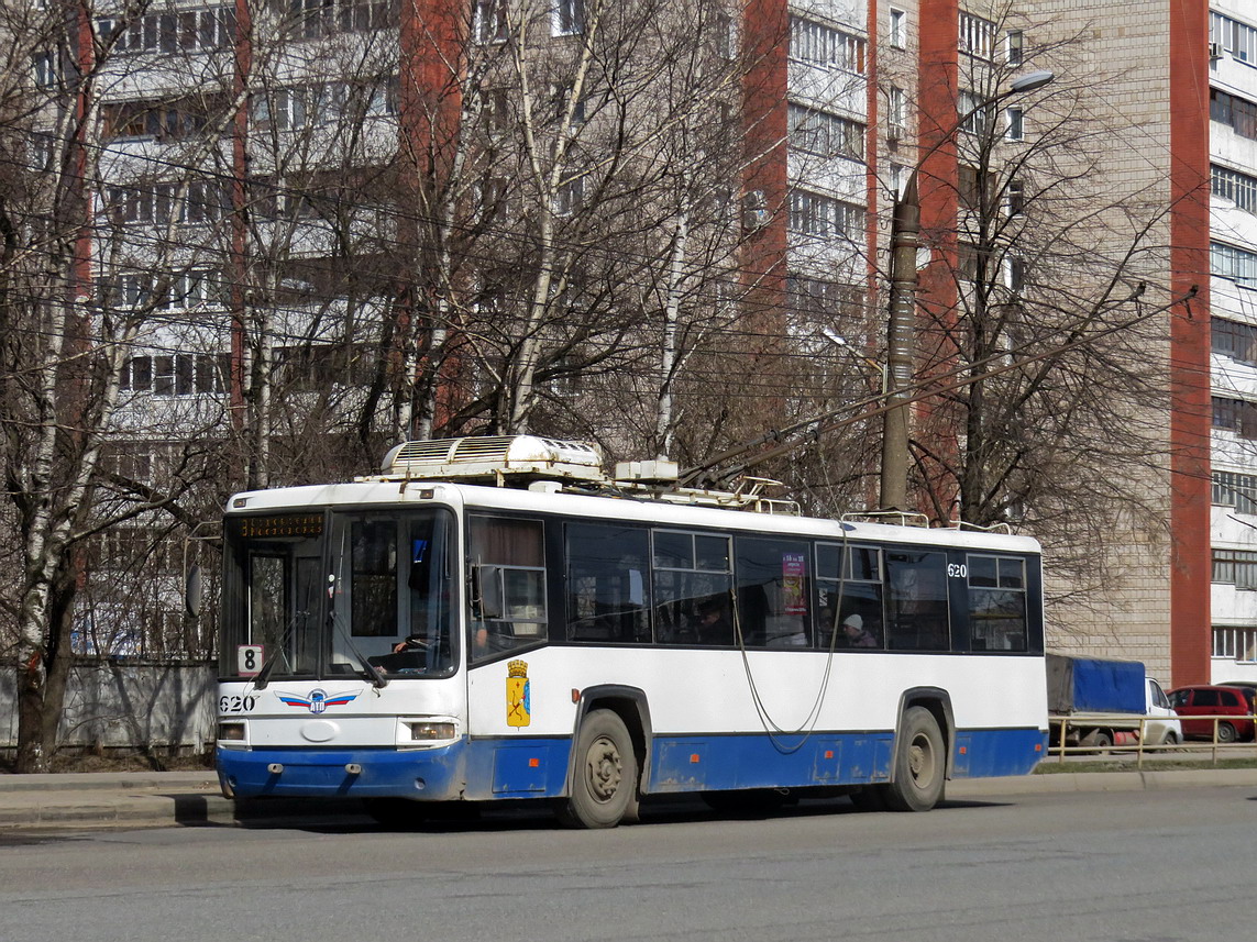 Киров, БТЗ-52768Р № 620