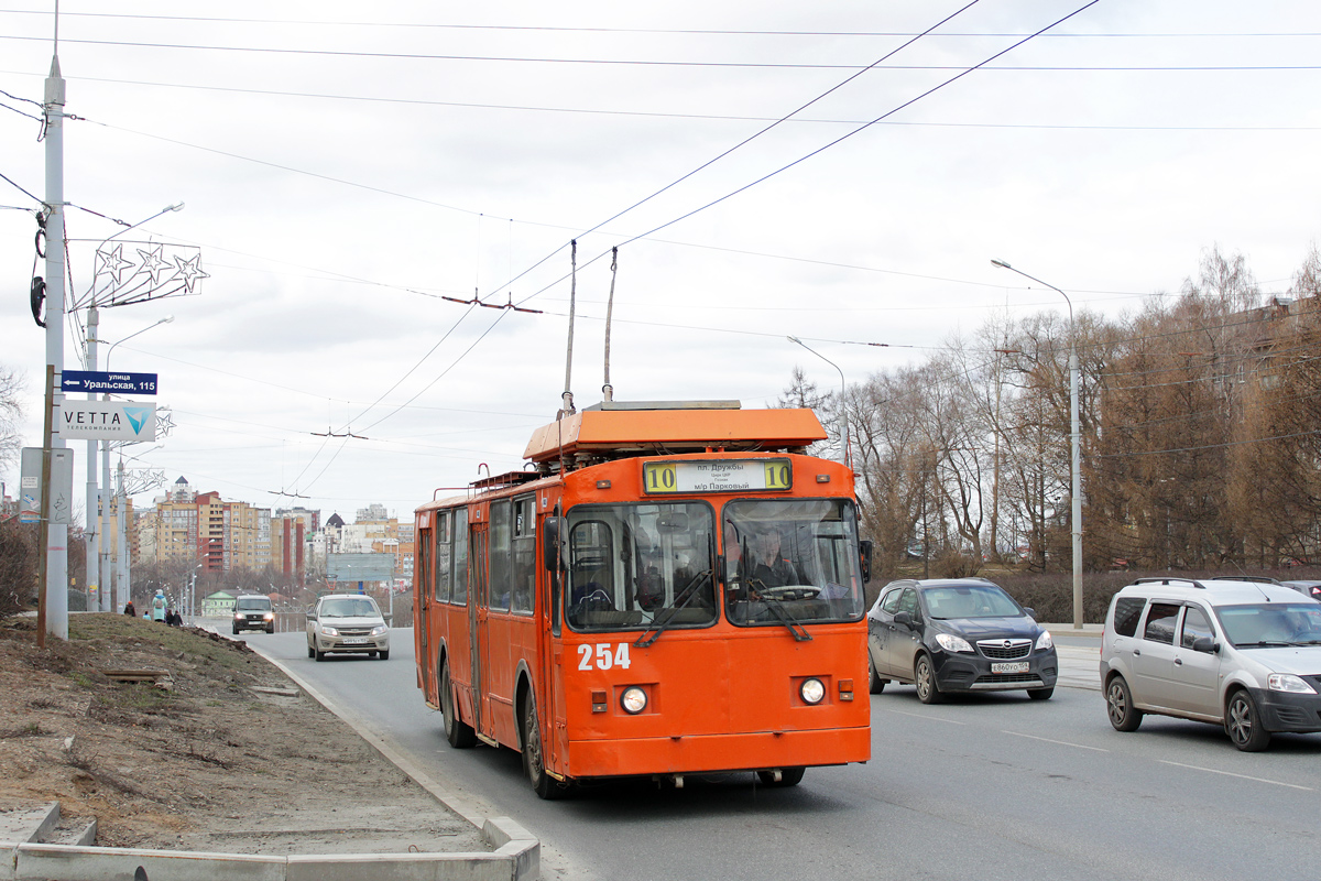 Пермь, ЗиУ-682 КР Иваново № 254