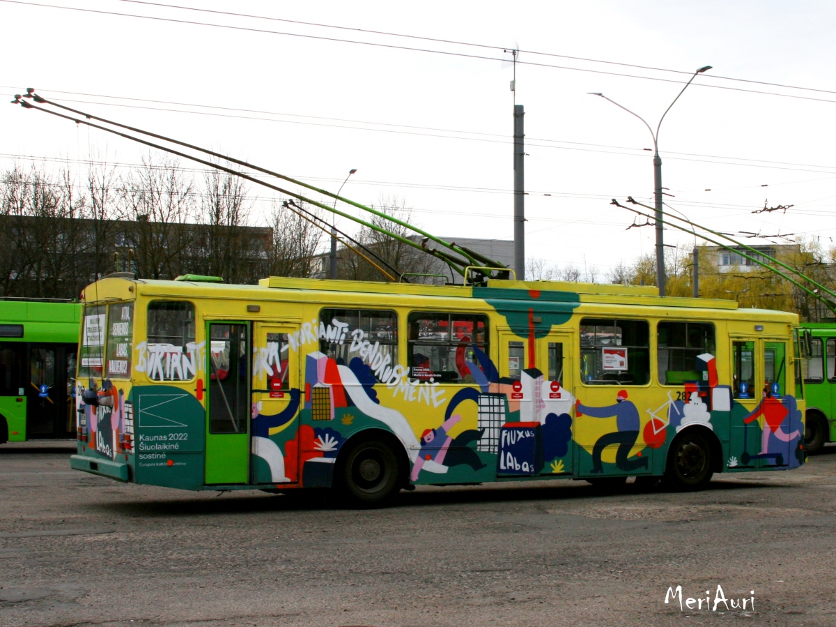 Каунас, Škoda 14Tr02/6 № 282