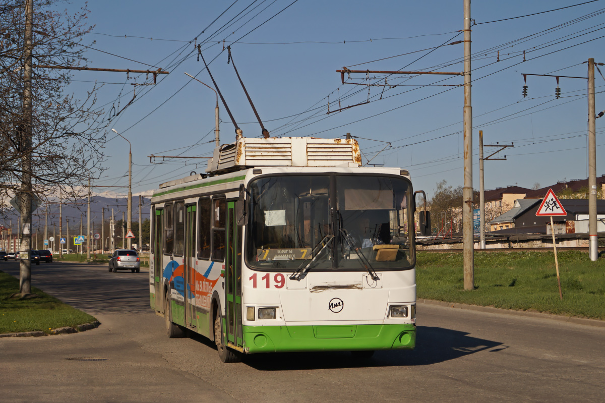 Нальчик, ЛиАЗ-5280 № 119