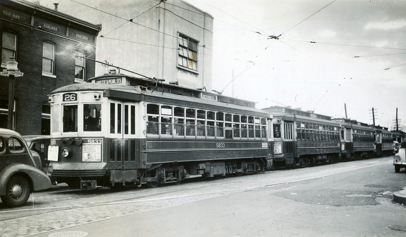 Балтимор, Четырёхосный моторный Brill № 5833; Балтимор, Четырёхосный моторный Brill № 5862