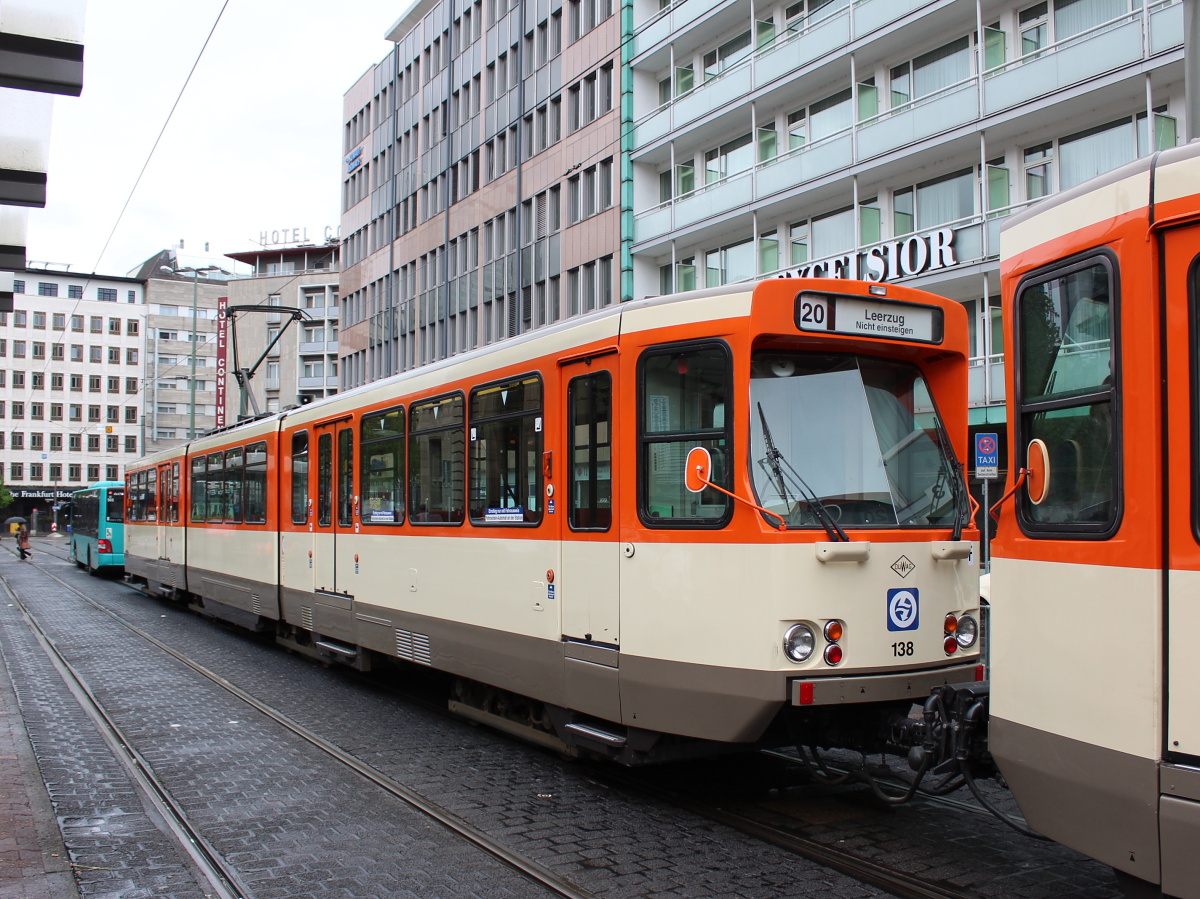 Frankfurt am Main, Duewag Pt — 138