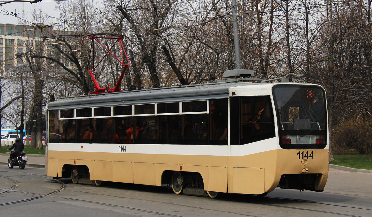 Москва, 71-619А № 1144