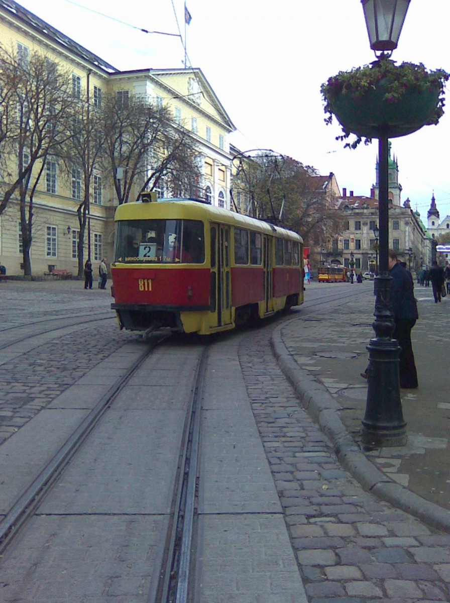 Львов, Tatra T4SU № 811