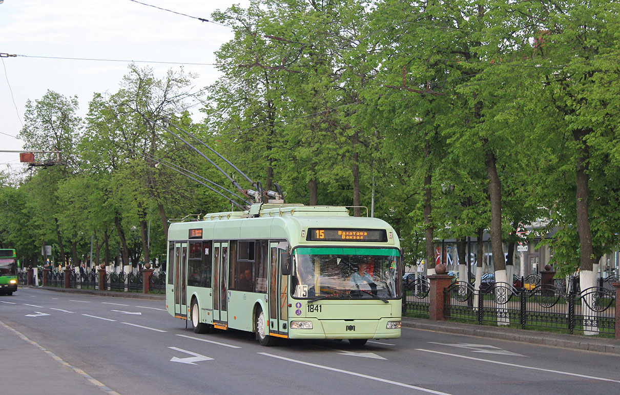 Гомель, БКМ 32102 № 1841