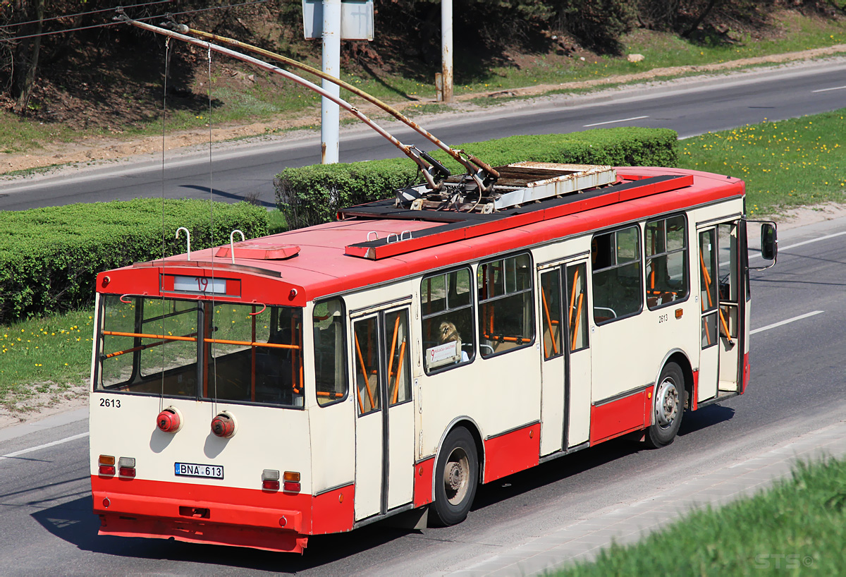 Вильнюс, Škoda 14Tr13/6 № 2613