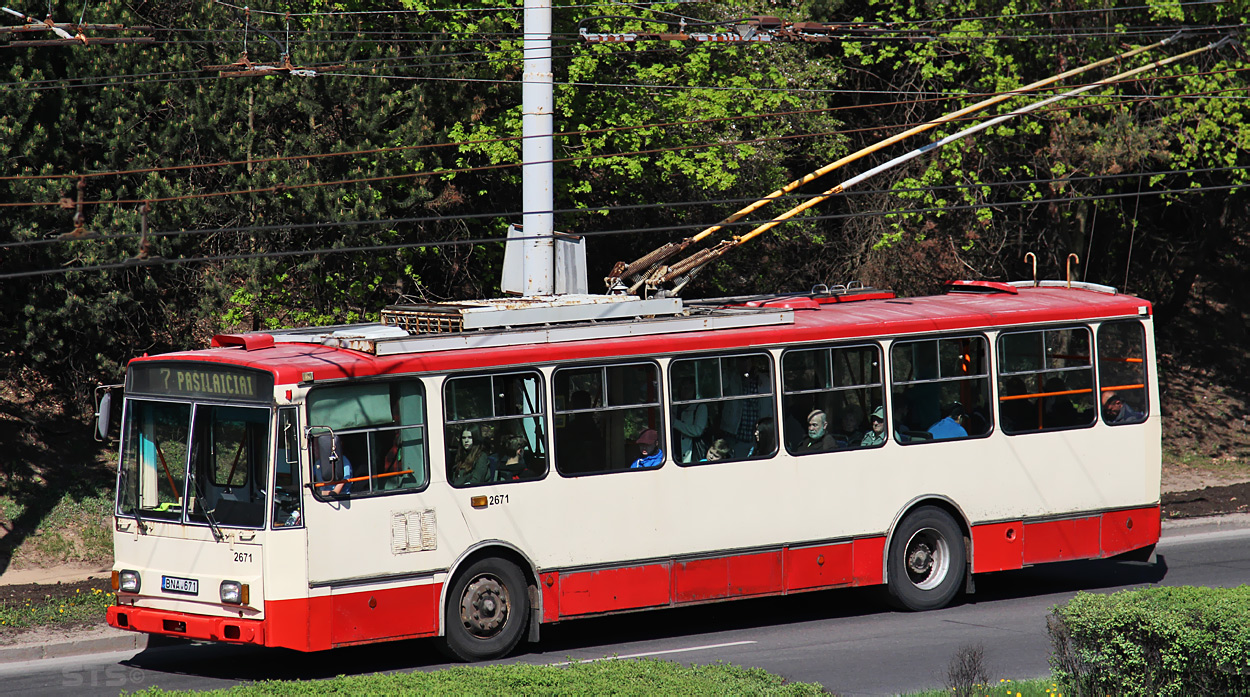 Вильнюс, Škoda 14Tr17/6M № 2671