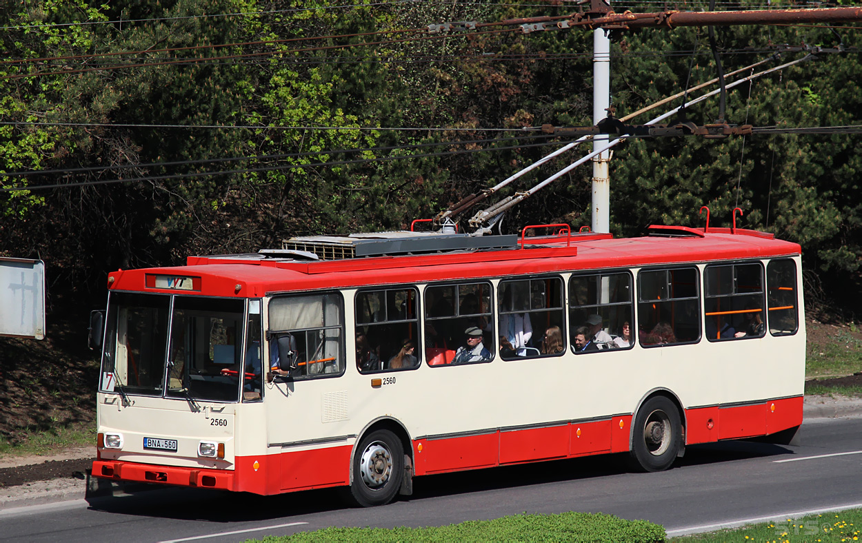 Vilnius, Škoda 14Tr11/6 # 2560