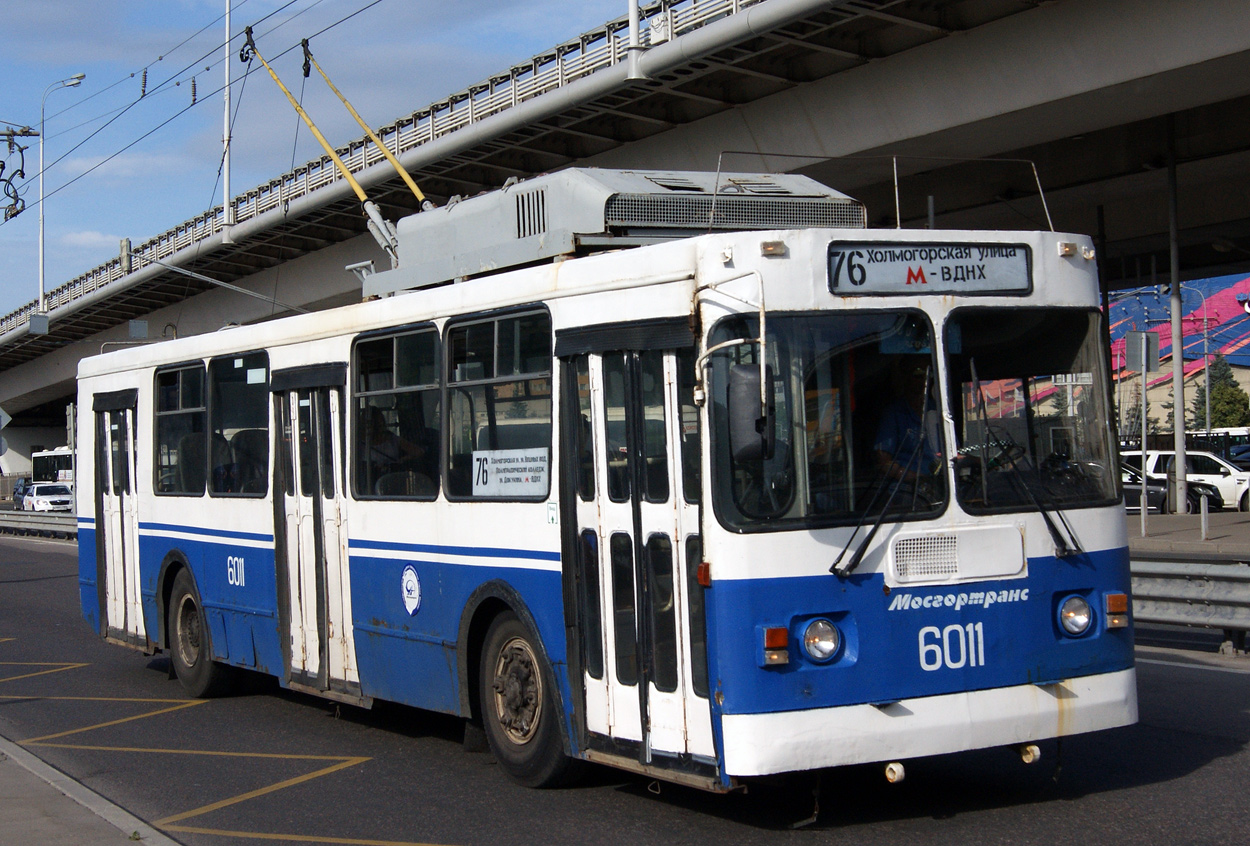 Москва, ЗиУ-682ГМ1 (с широкой передней дверью) № 6011