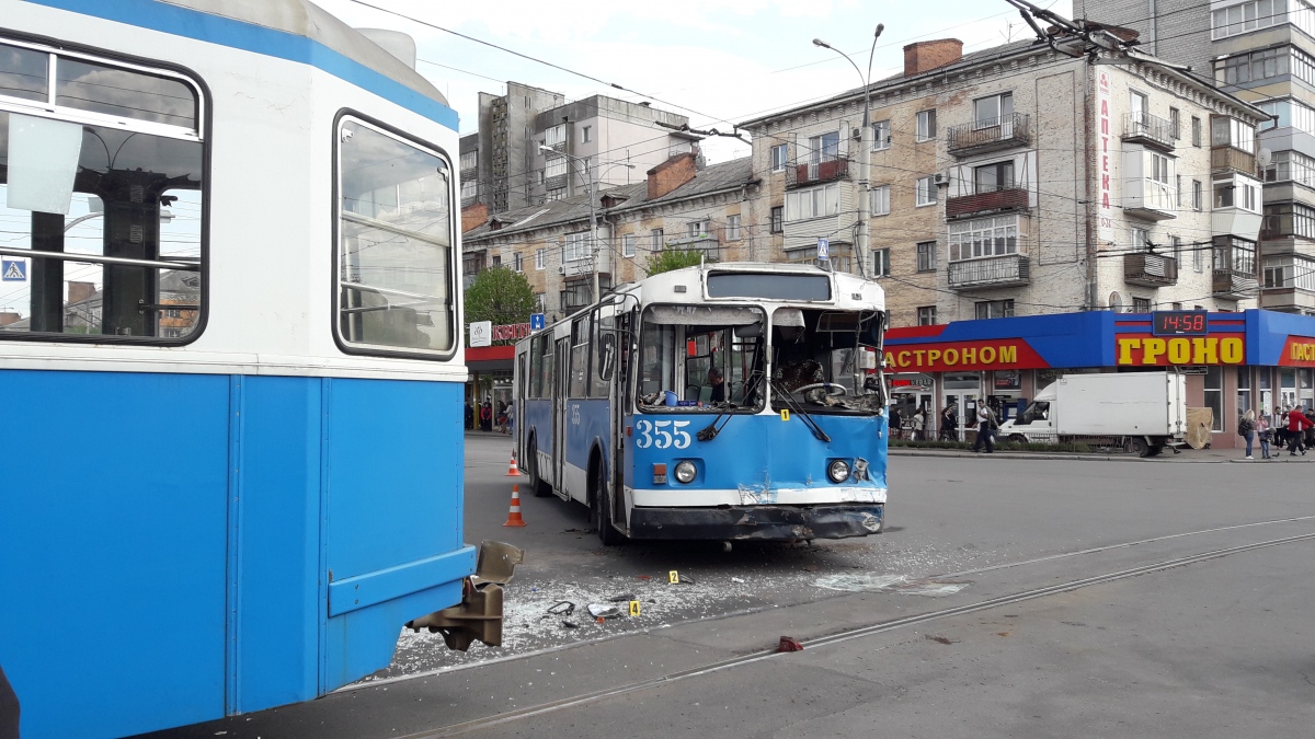 Vinnyica, ZiU-682G [G00] — 355; Vinnyica — Incidents