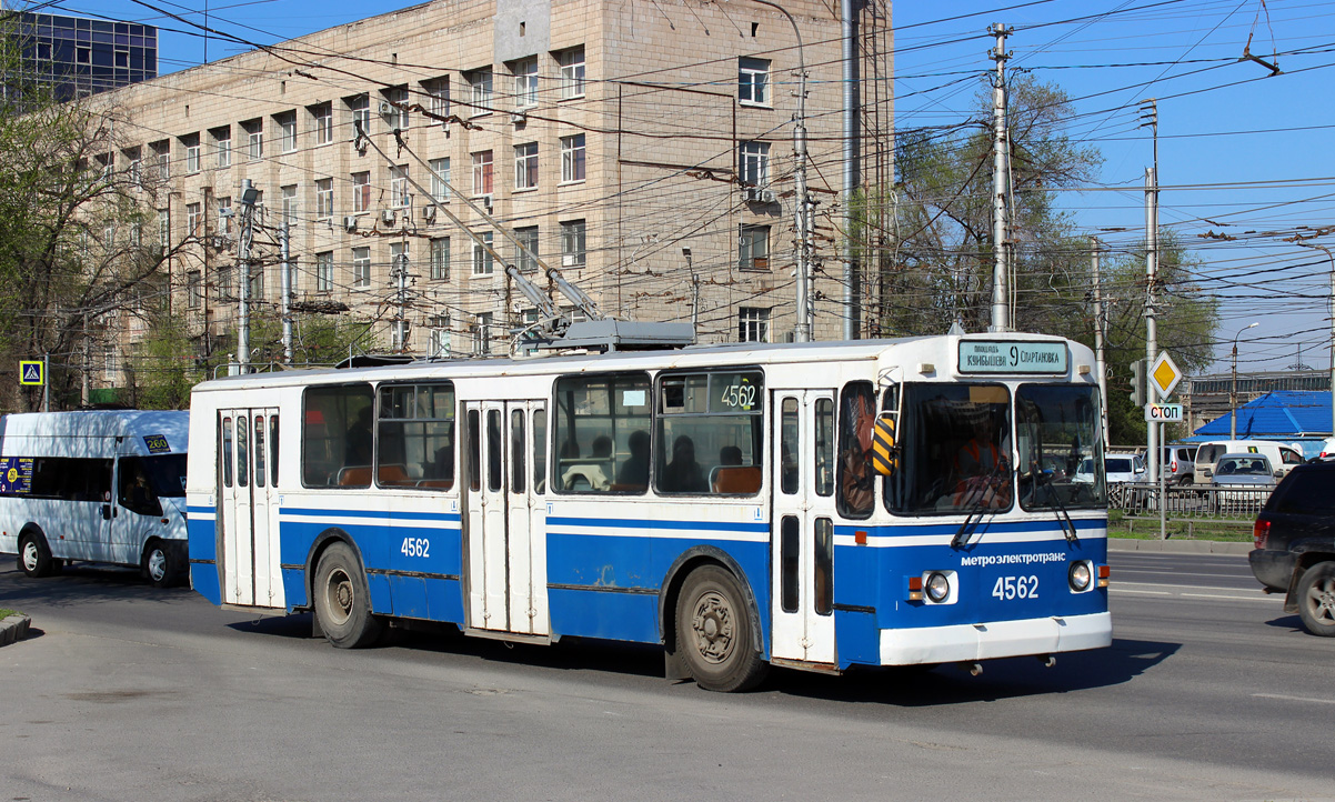 Волгоград, ЗиУ-682Г [Г00] № 4562