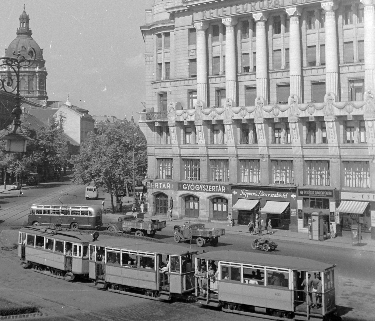 Budapest, BKVT R2 (GVF) N°. 4453 Budapest, BKVT R2 (GVF) N°. 4453