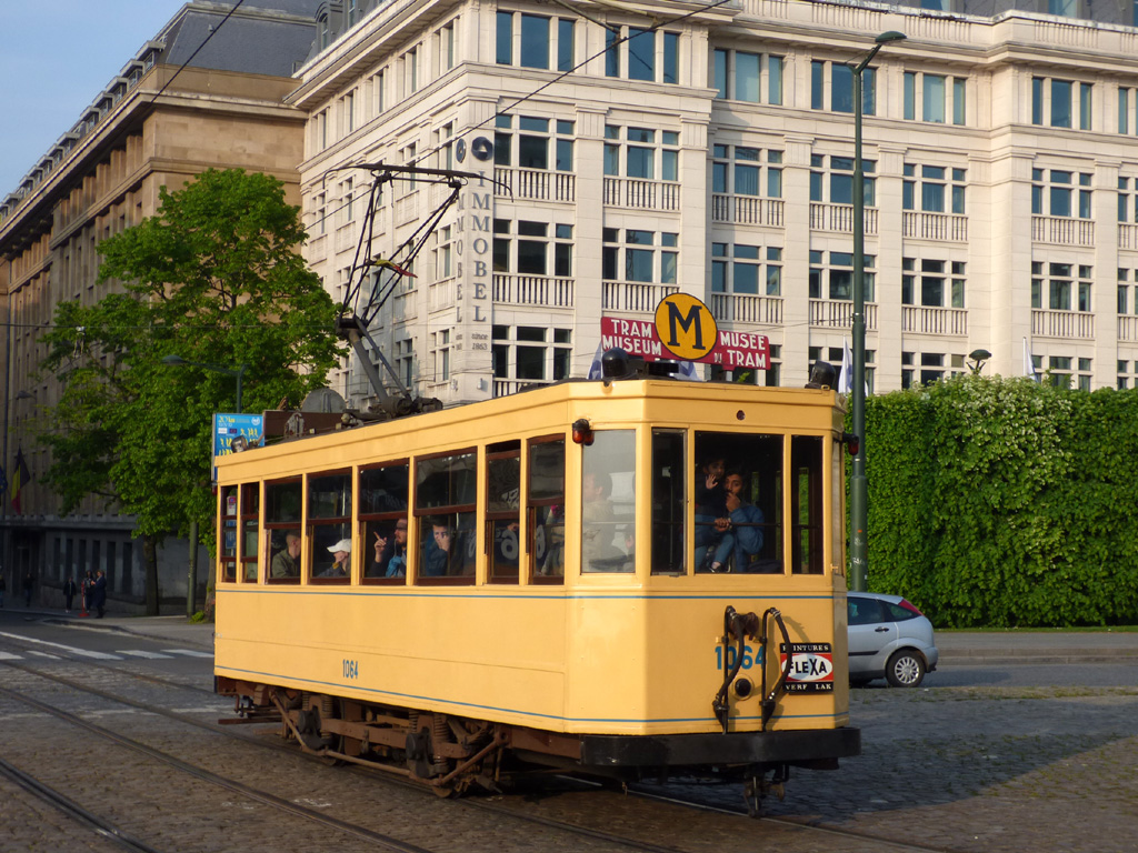 Брюссель, T. B. Standard моторный № 1064; Брюссель — Торжества по случаю 150-летия трамвая (30/04/2019-05/05/2019)