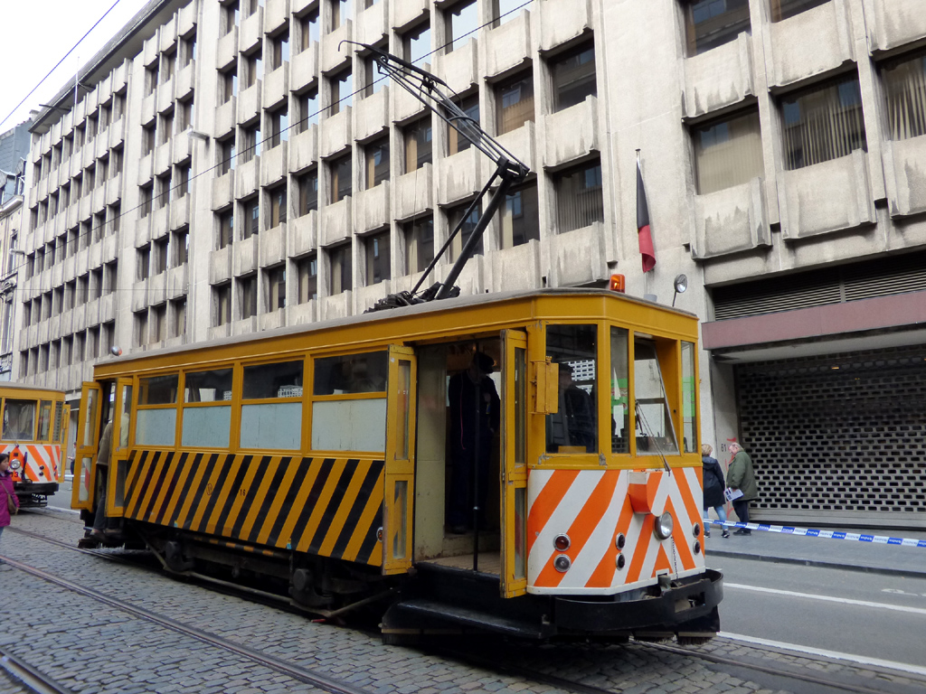 Брюссель, Двухосный моторный вагон № 16; Брюссель — Торжества по случаю 150-летия трамвая (30/04/2019-05/05/2019)