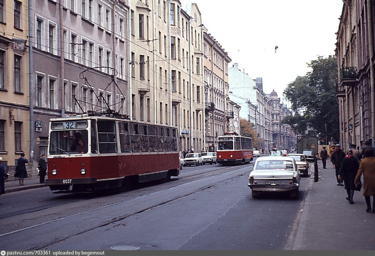 Санкт-Петербург, ЛМ-68М № 8037; Санкт-Петербург — Исторические фотографии трамвайной инфраструктуры; Санкт-Петербург — Исторические фотографии трамвайных вагонов