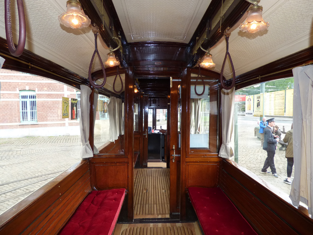 Брюссель, Двухосный моторный Nivelles № 1348