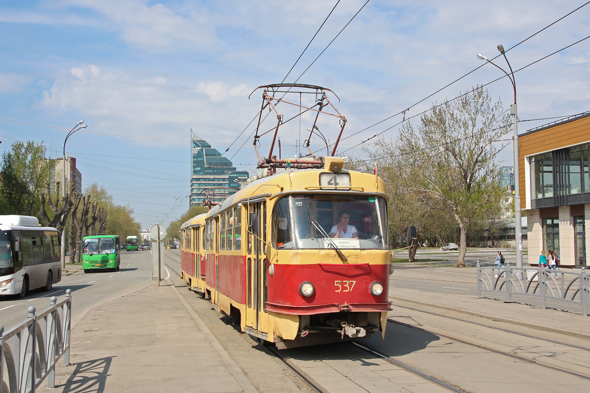 Екатеринбург, Tatra T3SU № 537