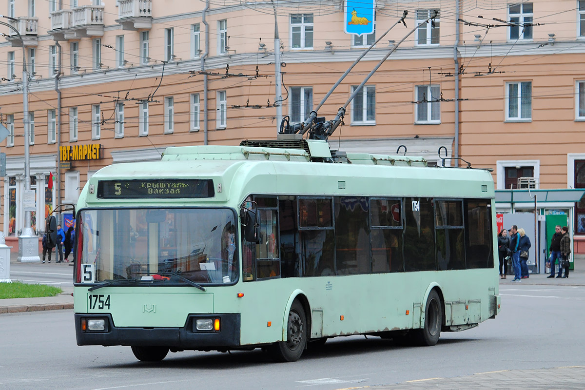 Гомель, БКМ 32102 № 1754