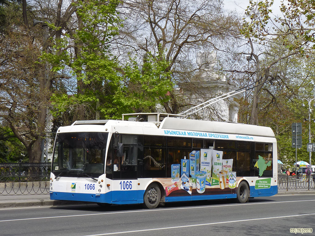 Севастополь, Тролза-5265.00 «Мегаполис» № 1066