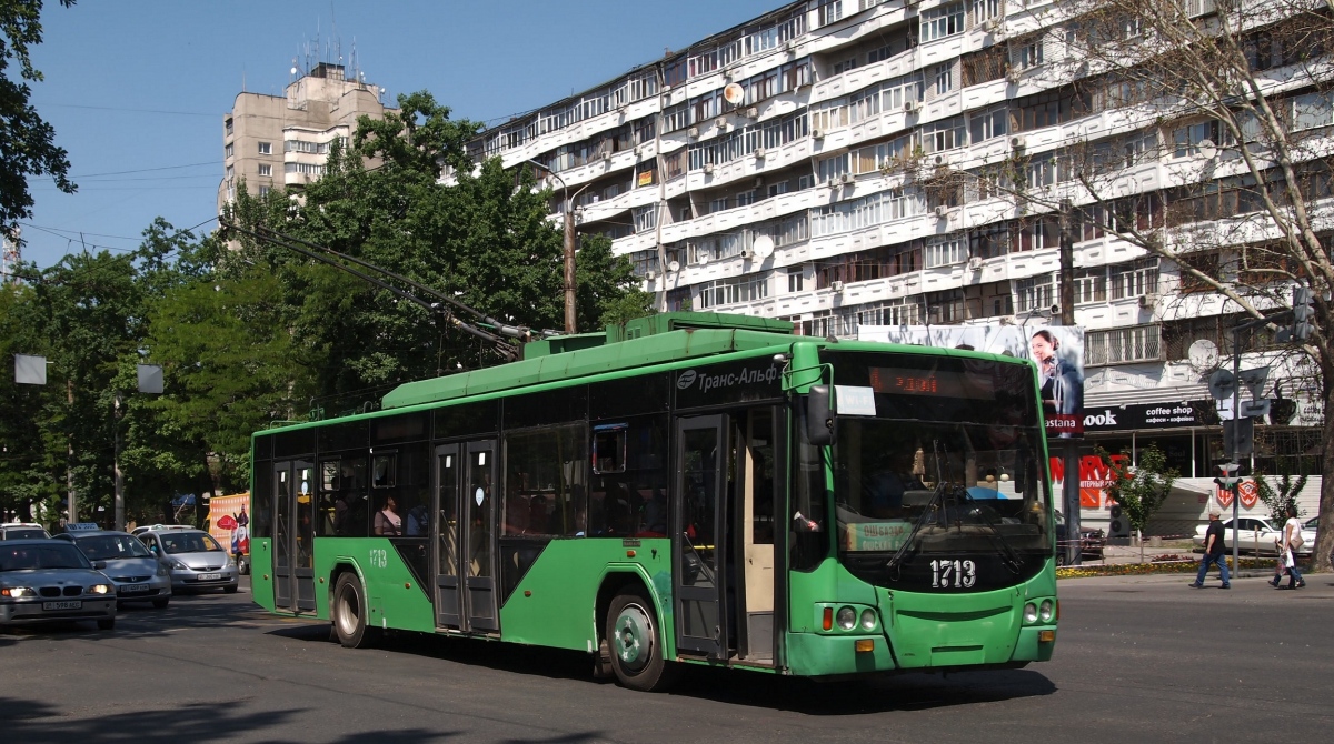 Бишкек, ВМЗ-5298.01 «Авангард» № 1713