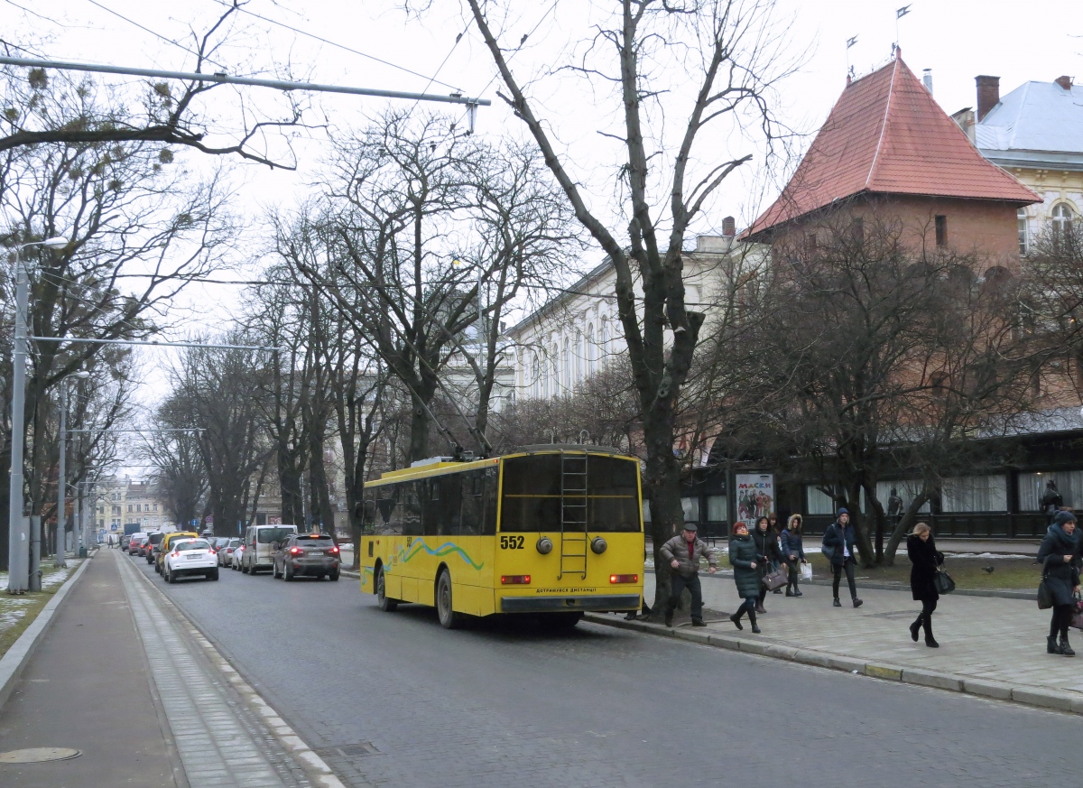 Львов, Škoda 14Tr89/6 № 552