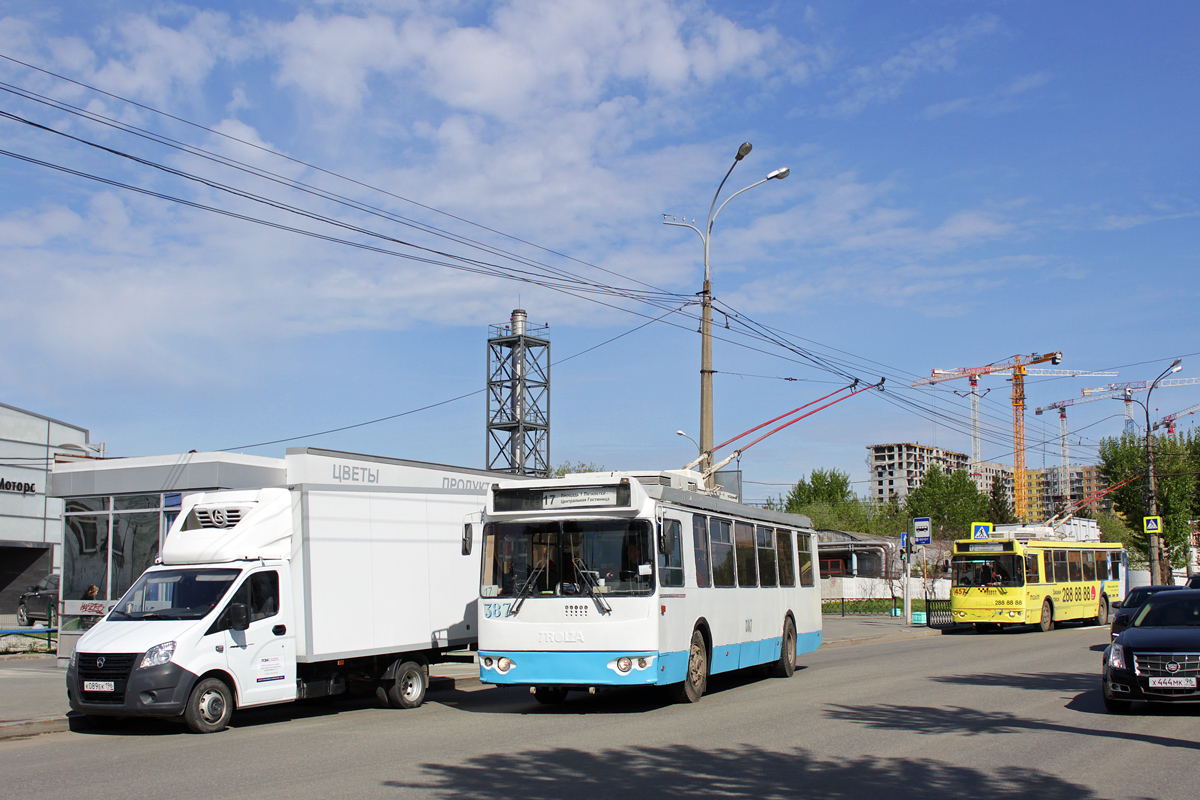 Екатеринбург, ЗиУ-682Г-016.03 № 387