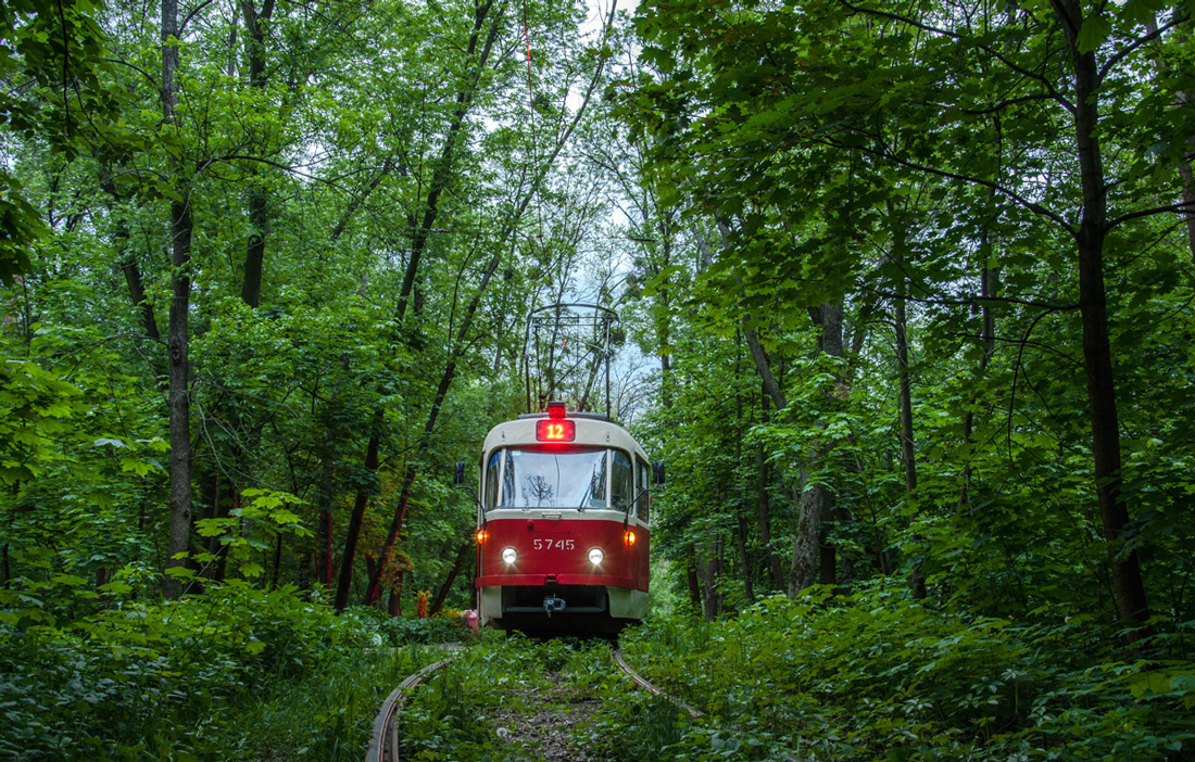 Kiev, Tatra T3SU Nr. 5745
