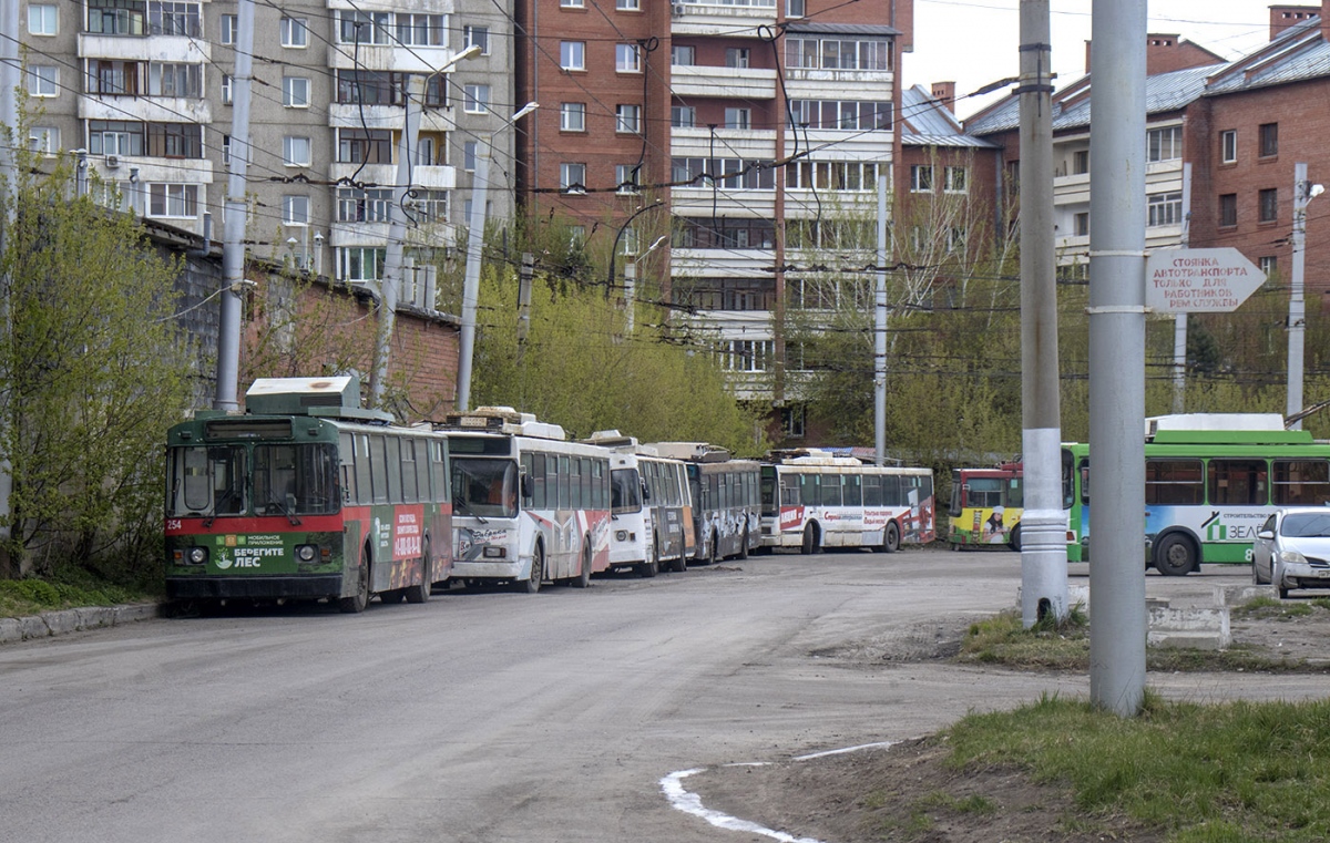 Irkutsk, VMZ-170 # 254