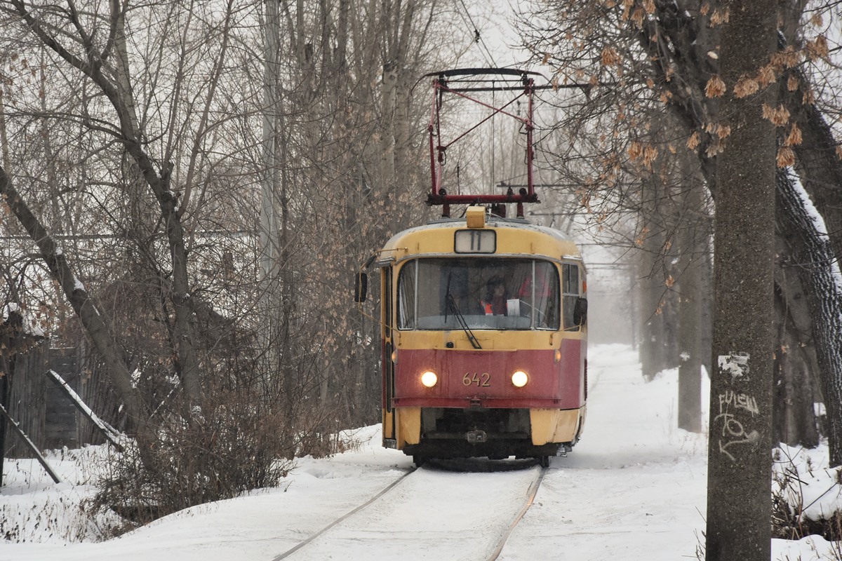 Jekatěrinburg, Tatra T3SU č. 642