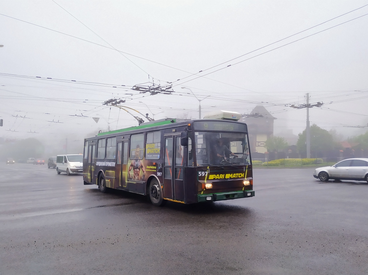 Львов, Škoda 14TrM № 597