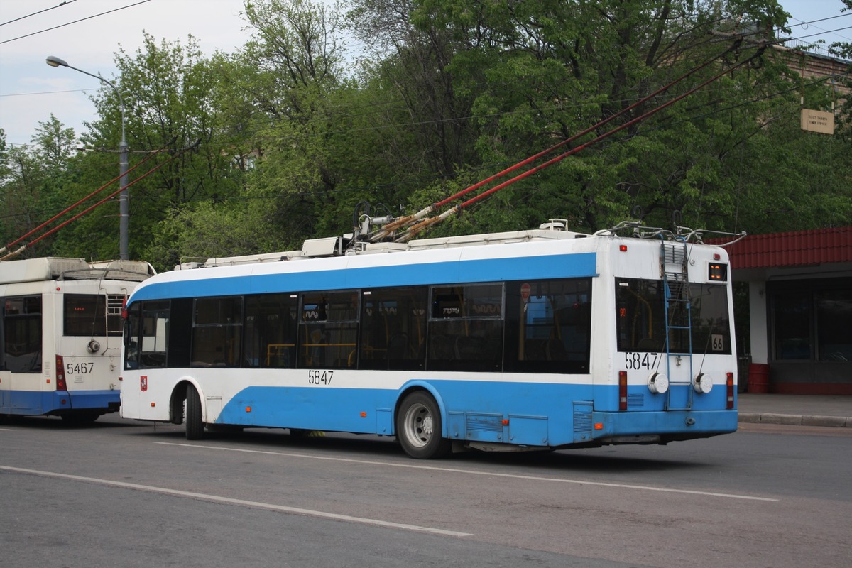 Moscow, BKM 321 № 5847