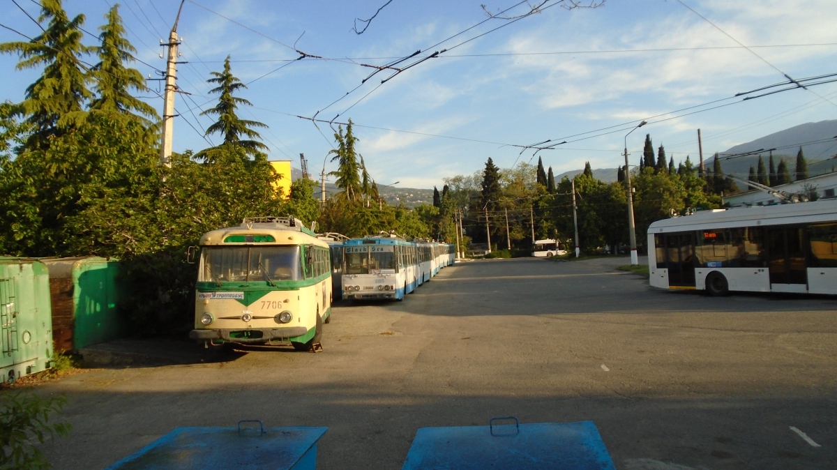 Krim-Obus, Škoda 9TrH27 Nr. 7706