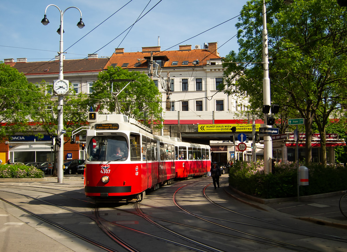 Вена, Lohner Type E2 № 4307