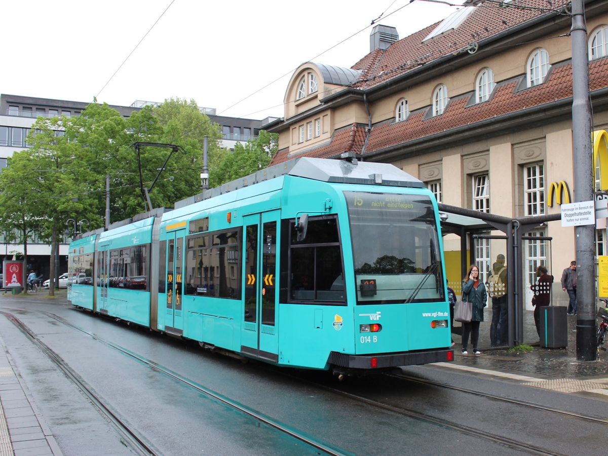 Frankfurt am Main, Duewag R nr. 014