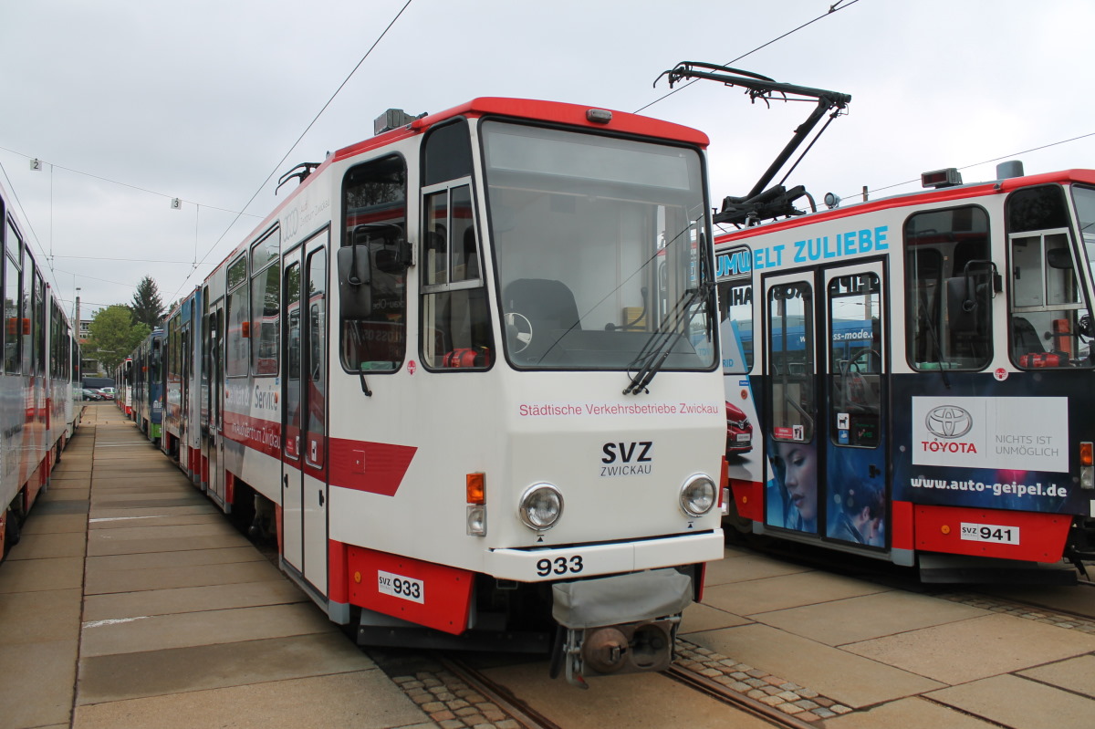 Цвиккау, Tatra KT4DMC № 933; Цвиккау — Юбилей: 125 лет трамваю в Цвиккау (11./12.05.2019) Цвиккау, Tatra KT4DMC № 933; Цвиккау — Юбилей: 125 лет трамваю в Цвиккау (11./12.05.2019)