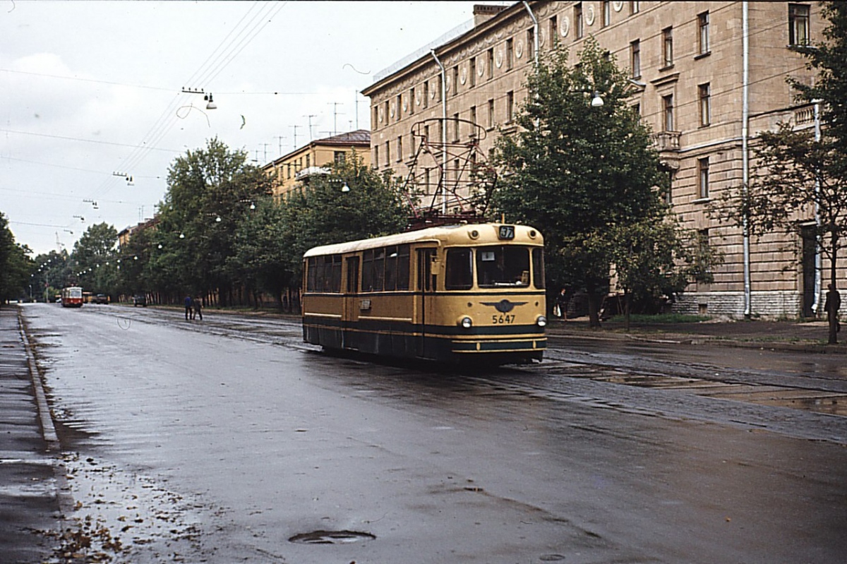 Санкт-Петербург, ЛМ-57 № 5647