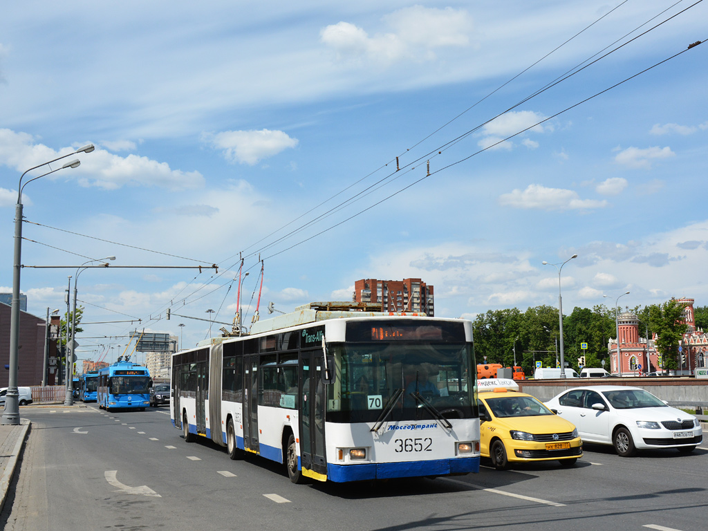 Москва, ВМЗ-62151 «Премьер» № 3652