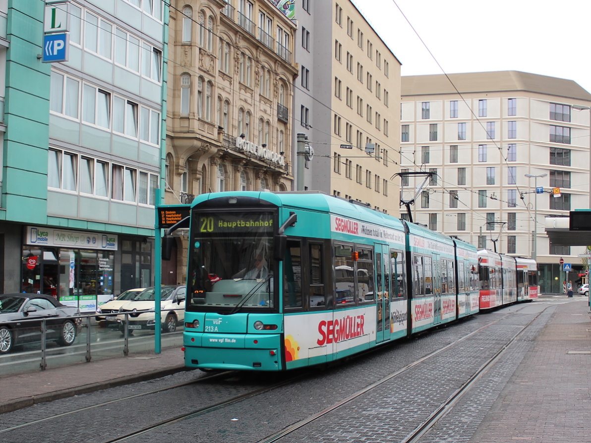 Frankfurt am Main, Bombardier Flexity Classic # 213