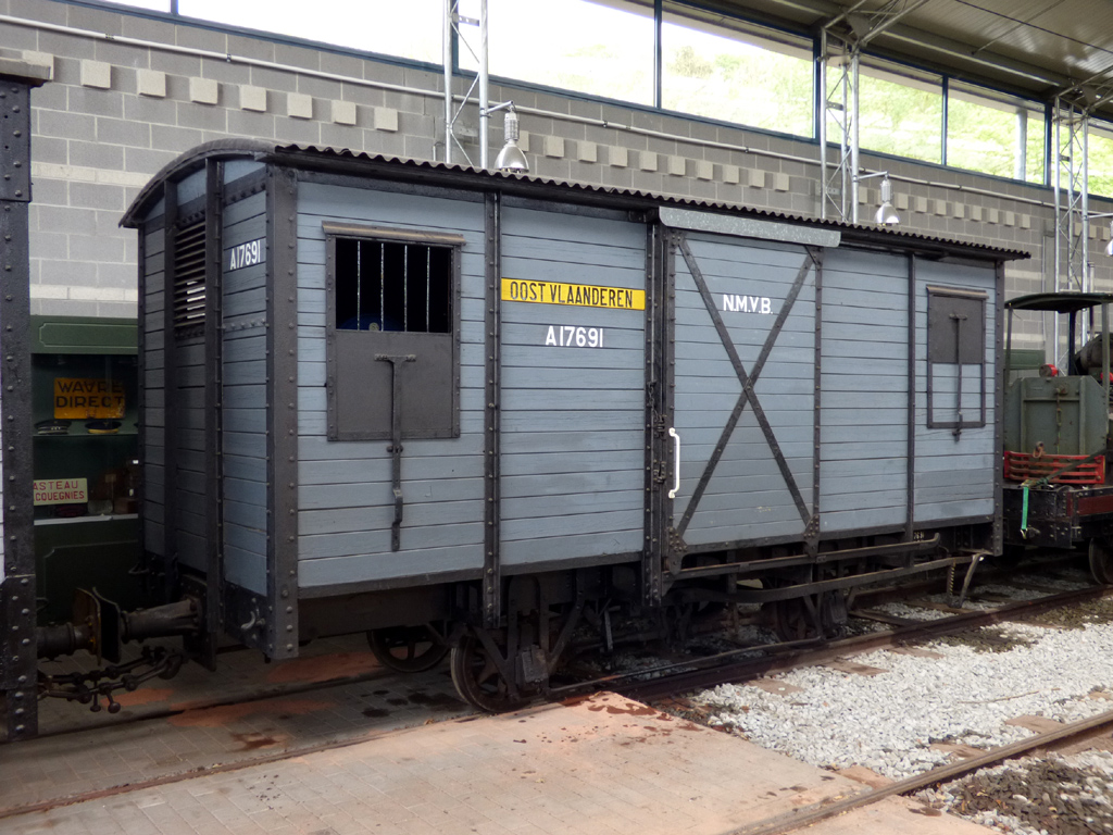 Тюэн, Двухосный грузовой прицеп № A.17691