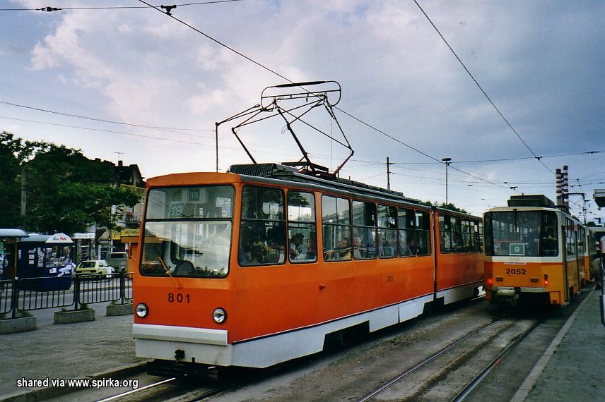 София, Т6М-700 № 801; София, Tatra T6A2SF № 2052