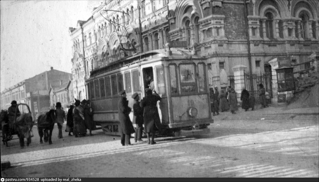 Владивосток, Двухосный моторный вагон № 10; Владивосток — Исторические фотографии — трамвай (1912-1945)