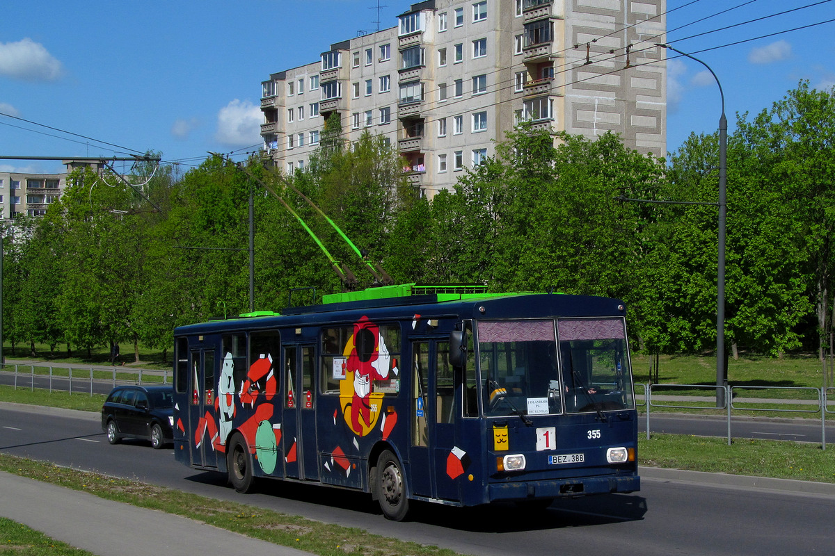 Каунас, Škoda 14Tr01 № 355