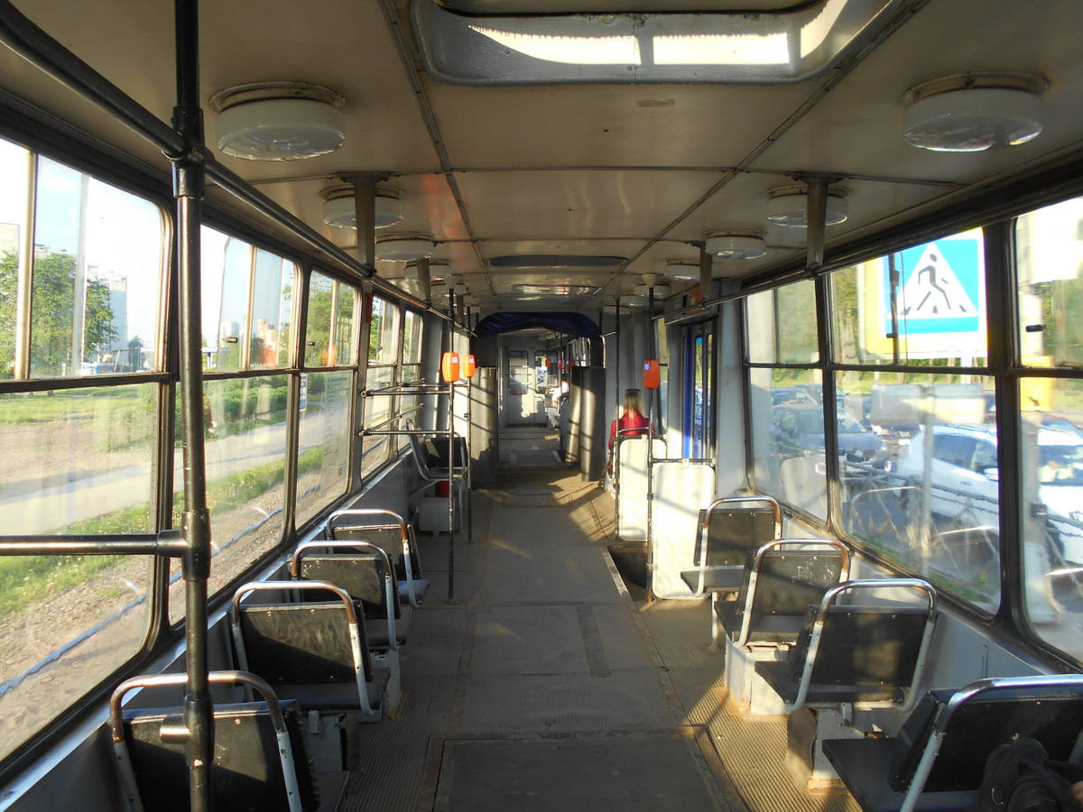 Санкт-Петербург, ЛВС-86К № 8208